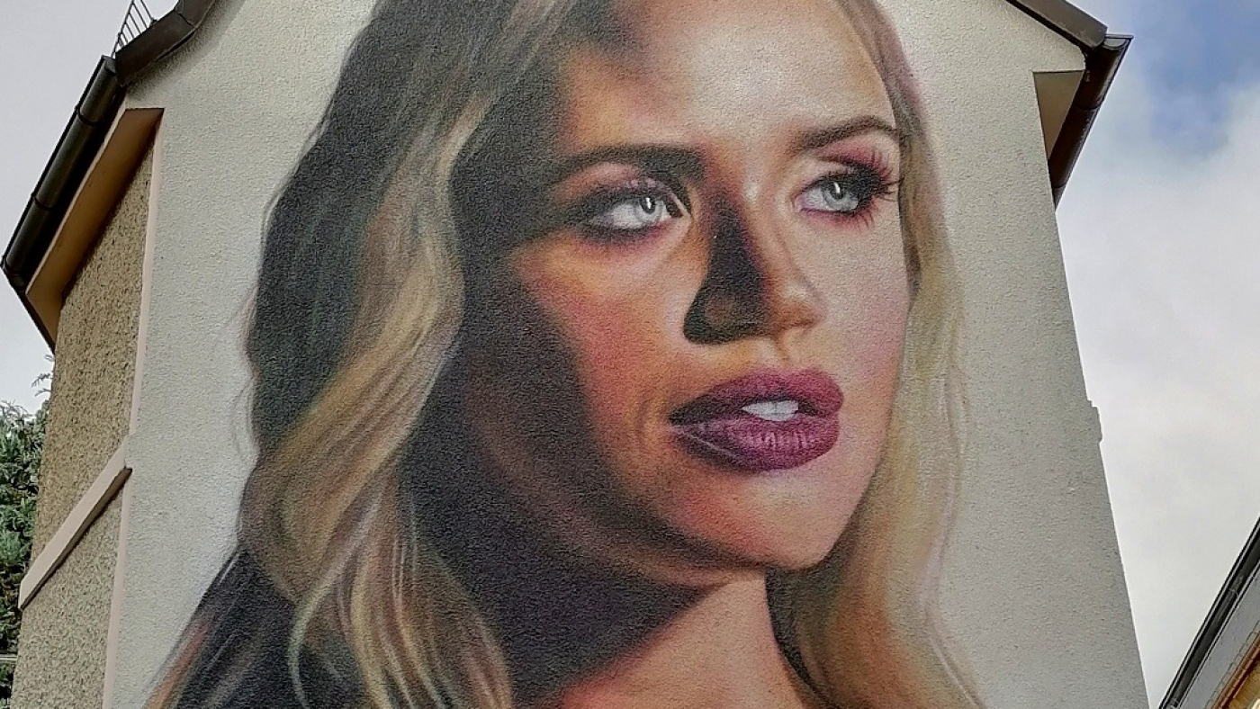 Mural She´s back von Drew Merrit Foto Frank Nicklas.jpg
