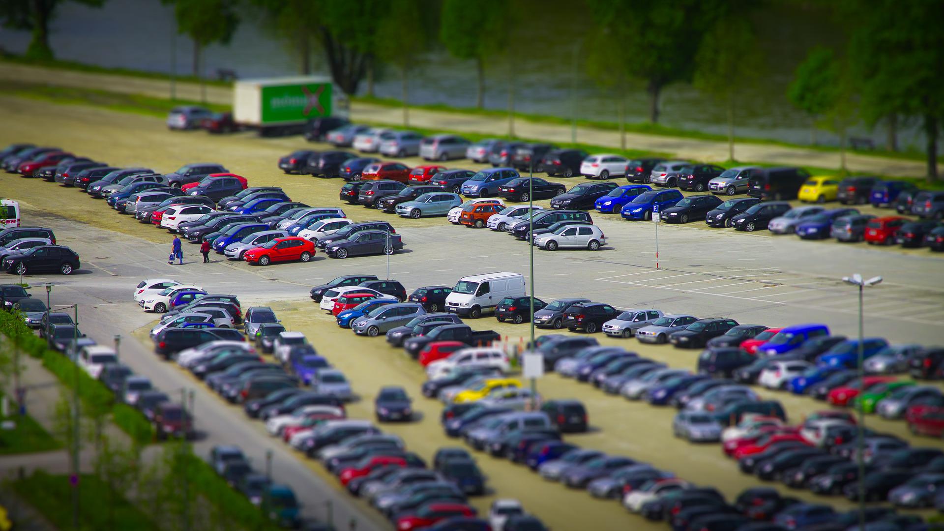 Flughafen Parkplatz