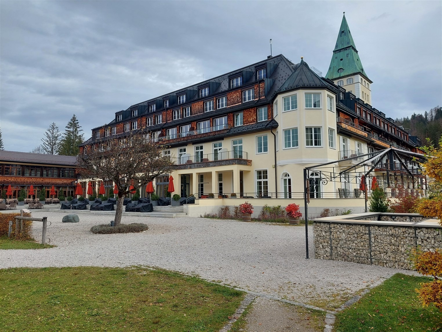 Schloss Elmau Innenhof