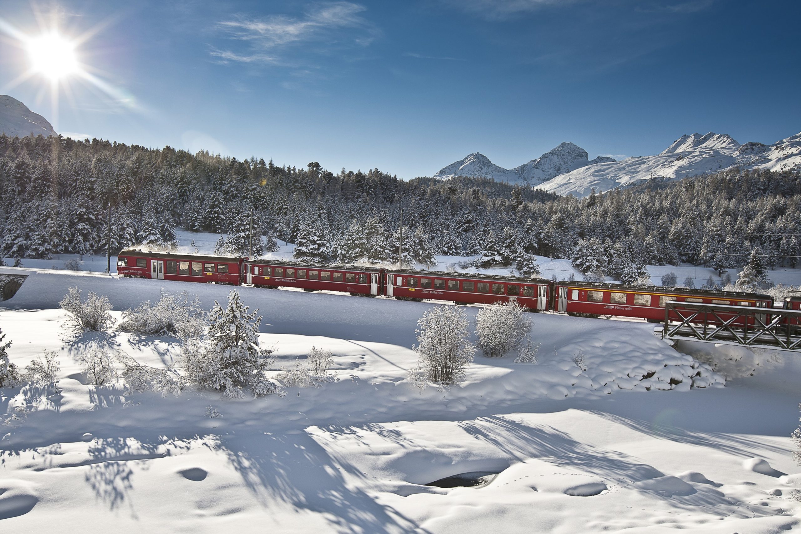 Bernina Express_Winter6©RhätischeBahn.jpg
