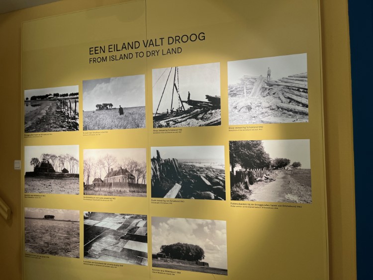 Das Museum zeigt Bilder von der Landwerdung der Insel Foto der Fotos Ulrike Wirtz