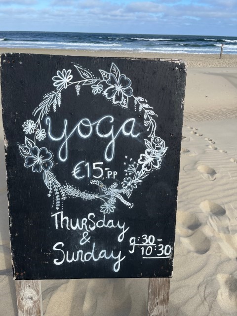 Yoga bei Eva auf Texel Foto_Ulrike Wirtz 6945.