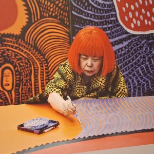 Yayoi Kusama- 80 Jahre Punkte und knallige Farben. koelntourismus