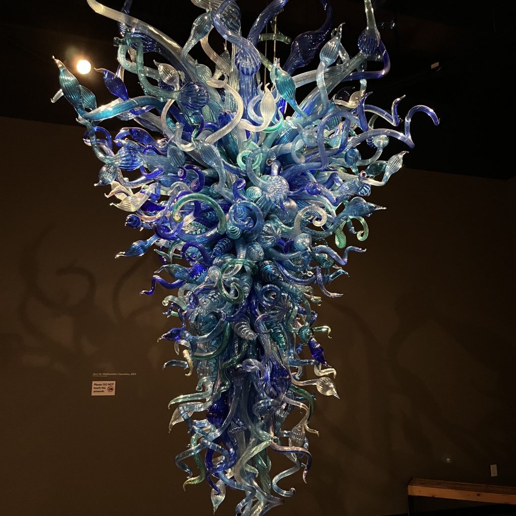 Chihulys Leuchter Chandelier Azul de Medianoche Foto Ulrike Wirtz