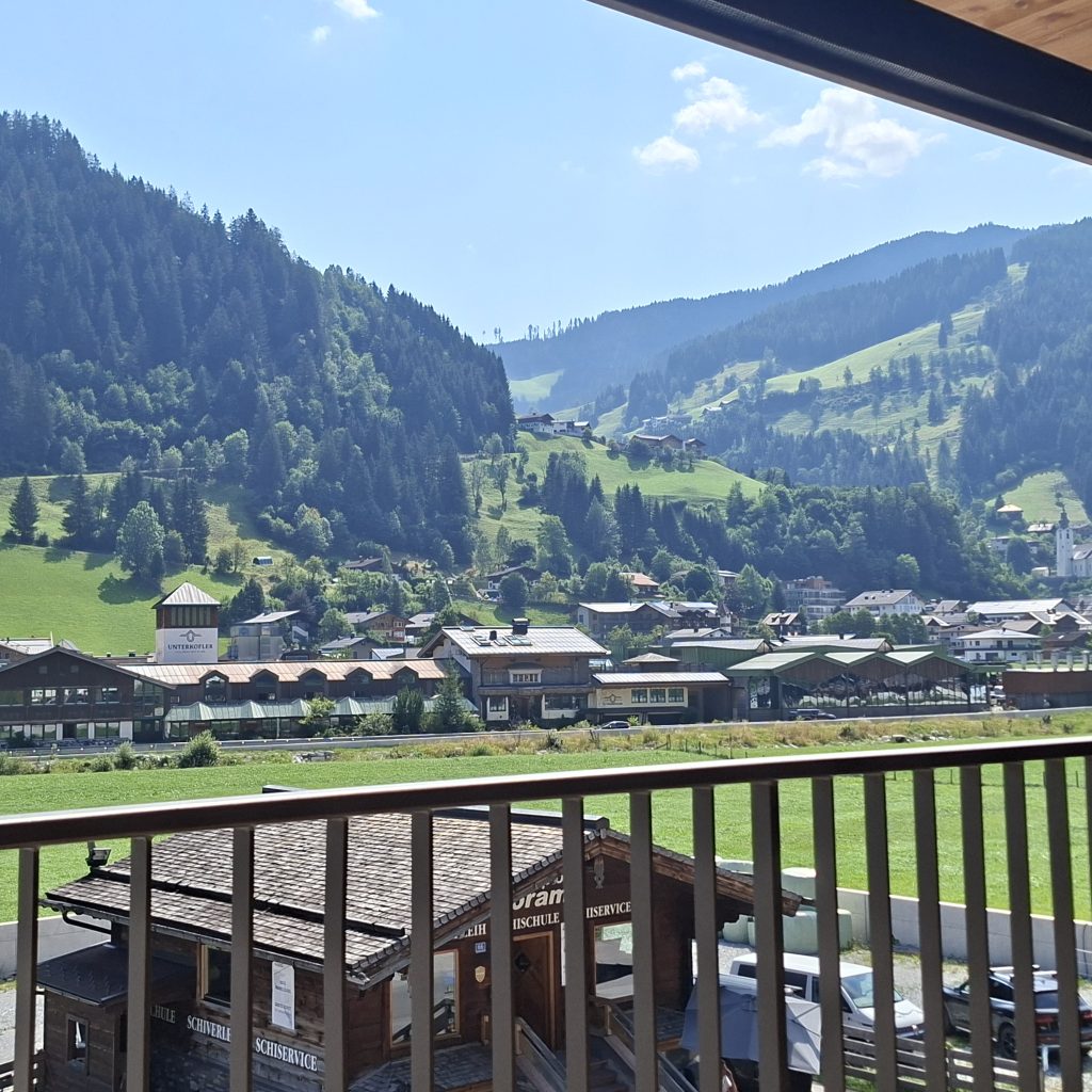 Bergblick vom Balkon